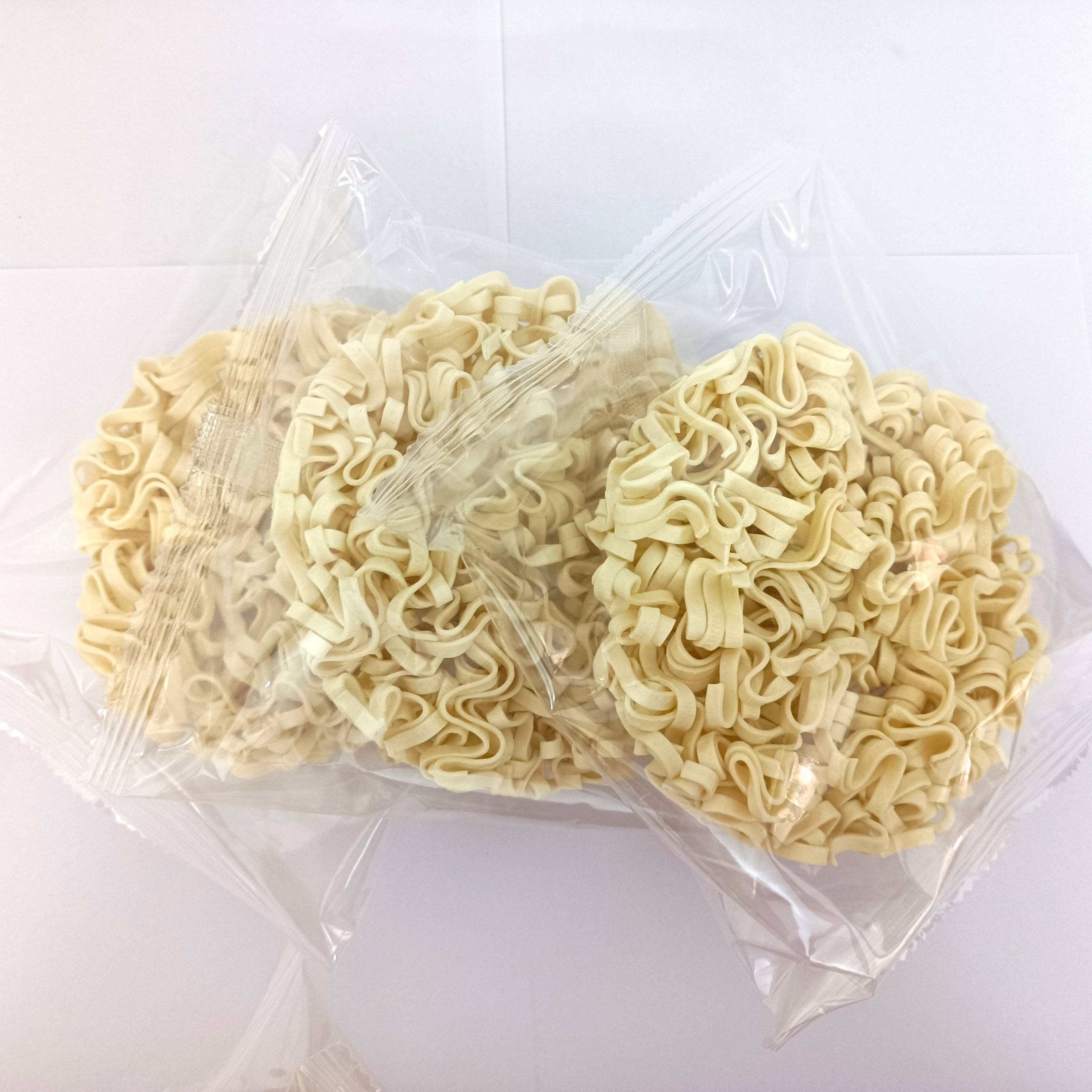 cantonese wonton noodles кантонская лапша Wonton